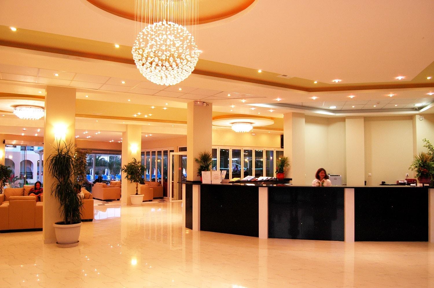 Majestic Hotel & Spa Laganas Exterior photo