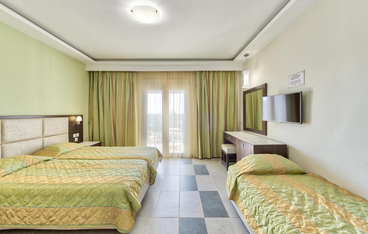 Majestic Hotel & Spa Laganas Exterior photo